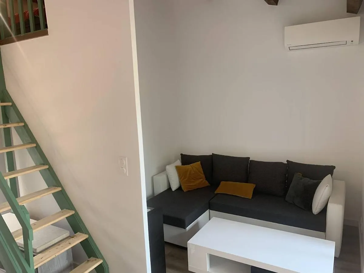 Mazet Climatise Aux Issambres, 10 Min A Pied De La Plage, Avec Terrasse Et Parking. - Fr-1-768-54 Les Issambres Holiday home